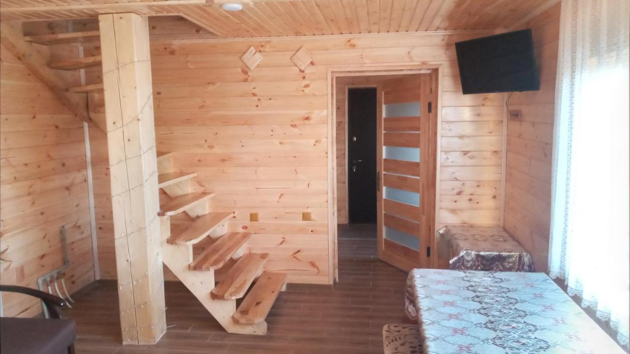 Біля Лісу Шале З Двома Спальнями Slavske Exterior foto